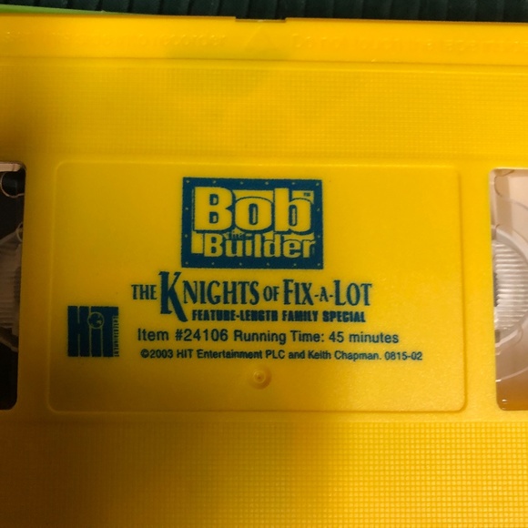 3 VHS Kid's Movies Tom & Jerry, Flintstones Christmas, Bob the Builder, family - Picture 9 of 10